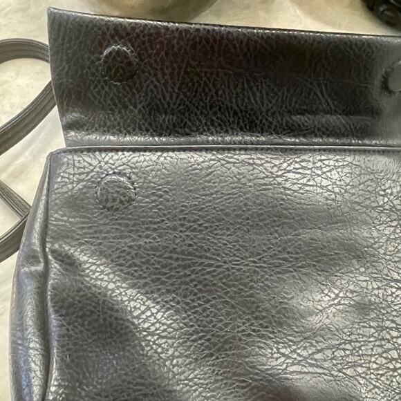 Matt & Nat Vegan black purse - Picture 9 of 14